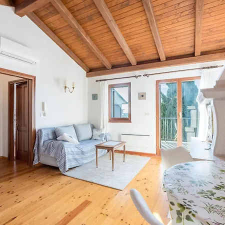 La Vista Sea View Apartment